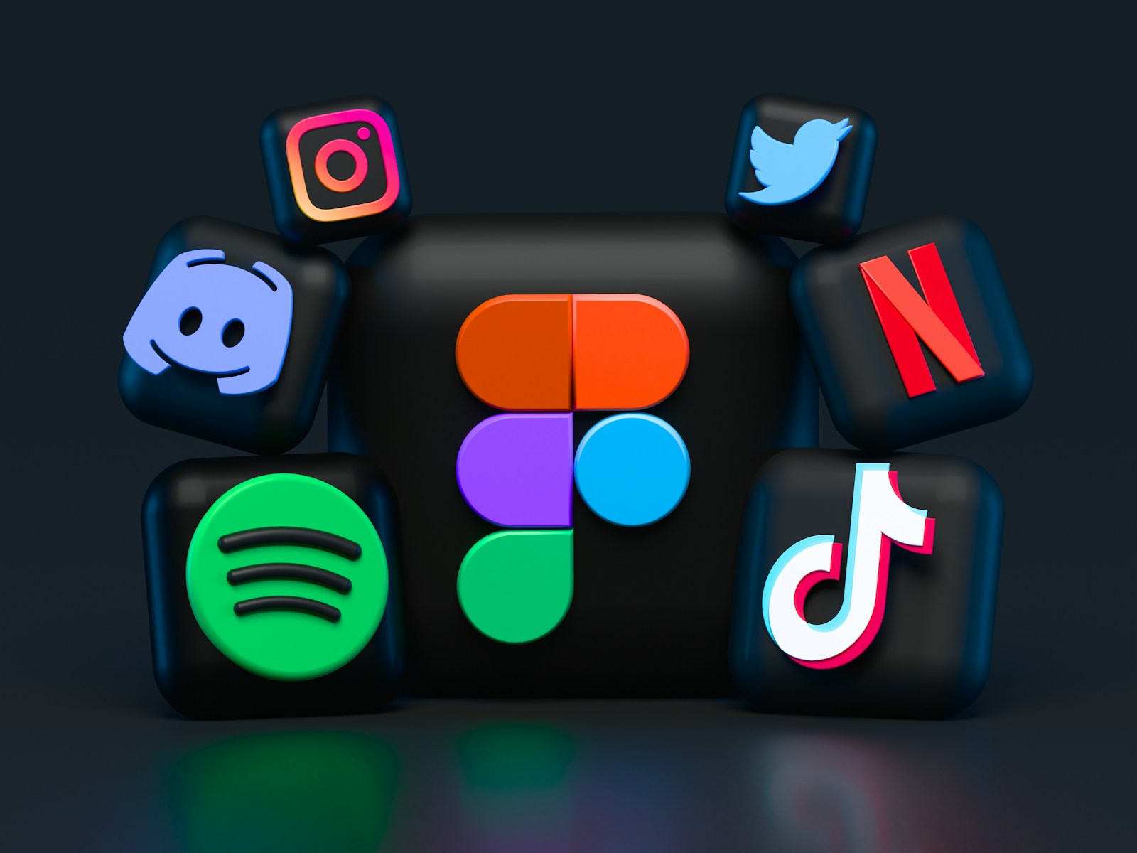 Les réseaux sociaux pertinents pour des assistantes de direction